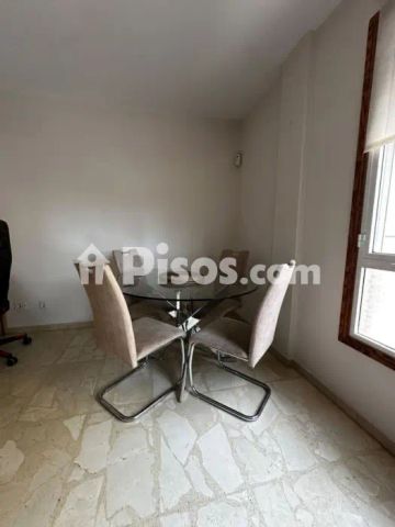 Casa adosada en alquiler en Calle Secundino Delgado - Foto 5