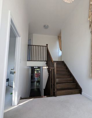 For Lease - 1 Lily Cup Avenue, Toronto, Ontario - Photo 1