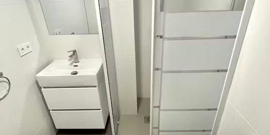 Calle de Soledad Domenech, Valencia, Valencian Community 46020 - Foto 3