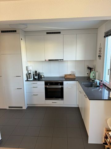 31/2-ROOM APARTMENT IN RICHTERSWIL (ZH), FURNISHED, TEMPORARY - Photo 5
