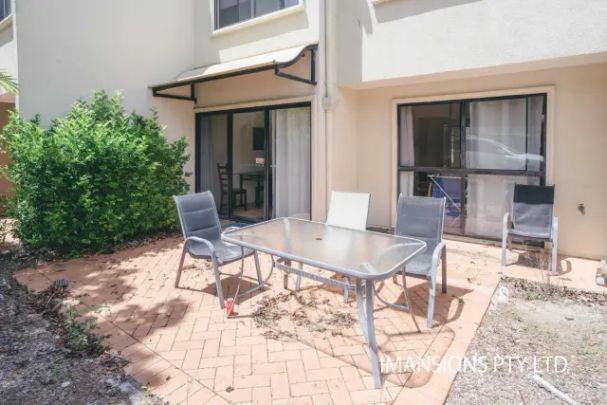 UNIVERSITY PARK Griffith, Brisbane - Photo 1