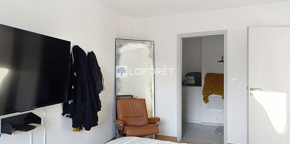 House - Photo 3