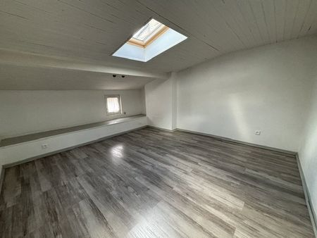 Location Maison 2 pièces 68m² ANGOULEME 16000 - Photo 3
