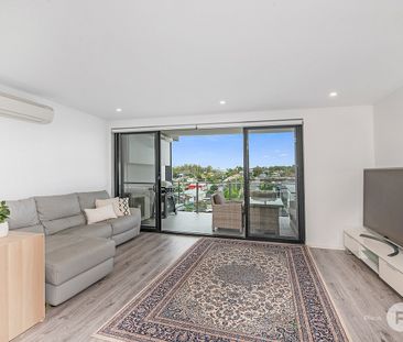 Massive Two Bedroom Apartment Close to Everything! - Photo 1