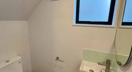 Modern Comfort Meets Effortless Living - Photo 4