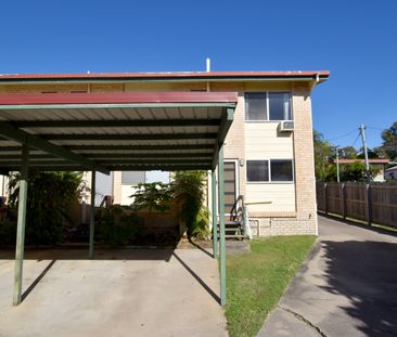 :: 6 MONTH LEASE, AIRCONDITIONED TOWNHOUSE IN POPULAR AREA - Photo 4