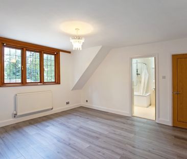 5 bedroom detached house to rent - Photo 4