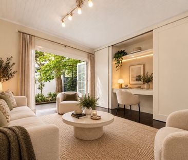 Elegant terrace with City views in a coveted Paddington setting - Photo 1