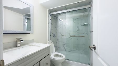 For Lease - 602 Queen Mary Drive Unit# Lower, Brampton, Ontario - Photo 4