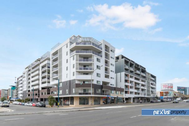 “Fully tiled 1 bedroom!!” - Photo 1