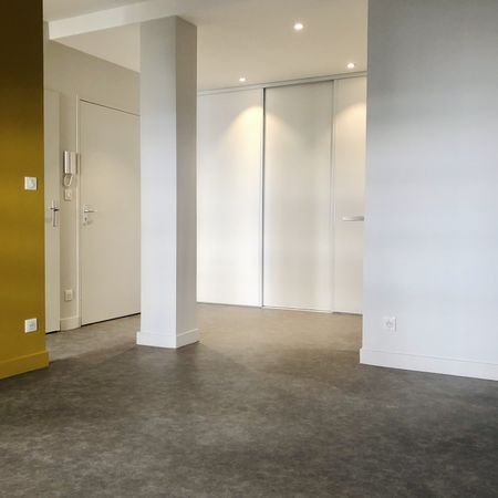 : Appartement 53 m² à Saint-Étienne - Photo 4