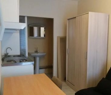 Location Appartement 1 pièce 12m² ST OMER 62500 - Photo 1