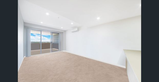 Modern Apartment | Spacious Floorplan - Photo 1