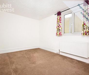 3 bedroom apartment to rent - Photo 3