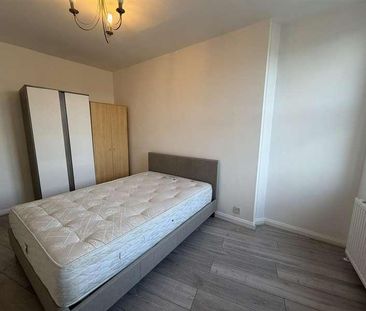 Finchley Lane, Hendon, London, NW4 - Photo 3