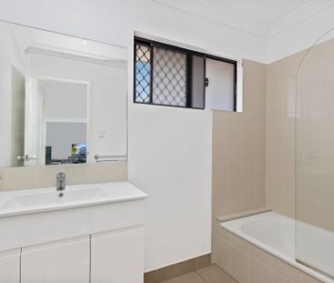 SHARE HOUSE - 4 Shared bathroom rooms available - Photo 6