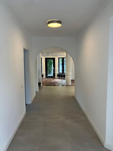 Big Beautiful and Bright Five-Bedroom House - Pipera - Fotografie 2