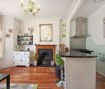 1 Bed Flat, York Road, W3 - Photo 1
