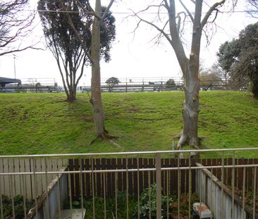 Fantastic location - Photo 6