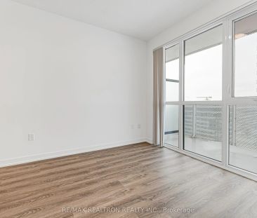 8 Interchange Way #5501 - Photo 6