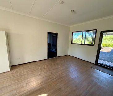 79a Homestead Road, Orchard Hills NSW - Photo 2