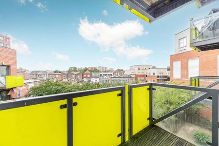 1 bedroom flat to rent - Photo 3