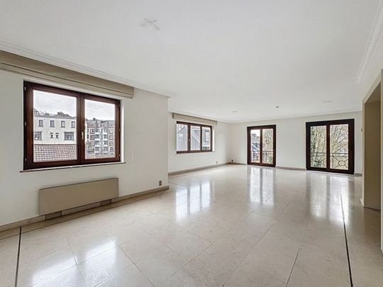 Appartement te huur - Foto 1
