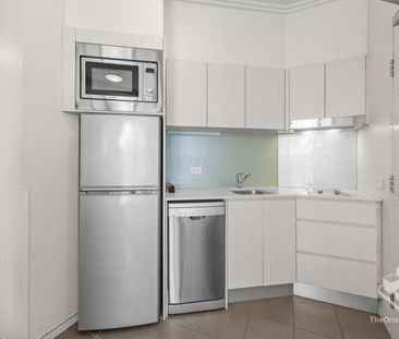 Stylish Fully Furnished Apartment in the Heart of South Brisbane!!! - Photo 5