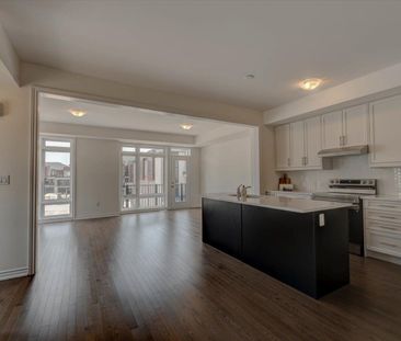 For Lease - 22 Griffith Street, Aurora, Ontario - Photo 5