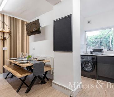 1 bedroom in a house share to rent - Photo 4