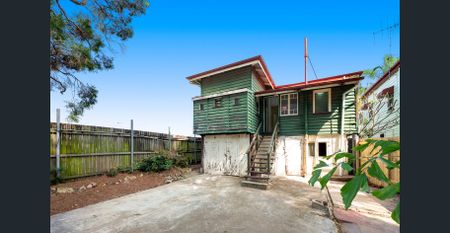 Charming Character Home in the Heart of Woolloongabba - Photo 3