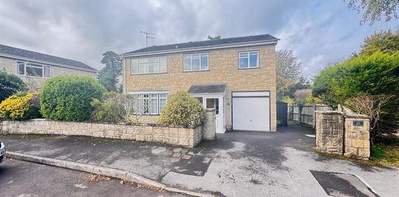 4 bedroom detached house to rent - Photo 2