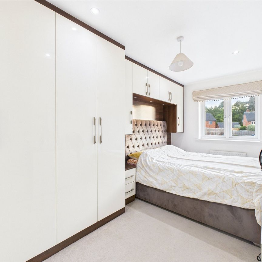 Thompson Way, Hampshire Thompson Way, Hampshire - Photo 1