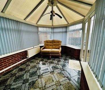 3 bedroom semi-detached house to rent - Photo 2