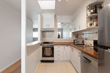 Thinking of selling? Contact our agent - Photo 5