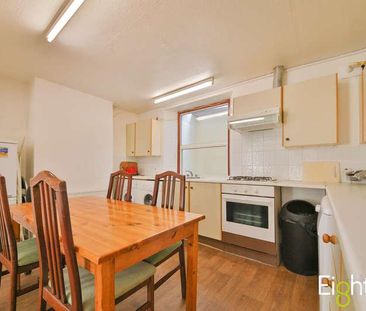 Edinburgh Road, Brighton, BN2 - Photo 3