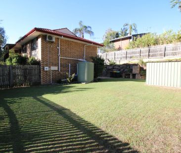 FULLY REFURBISHED, FAMILY HOME - Photo 6