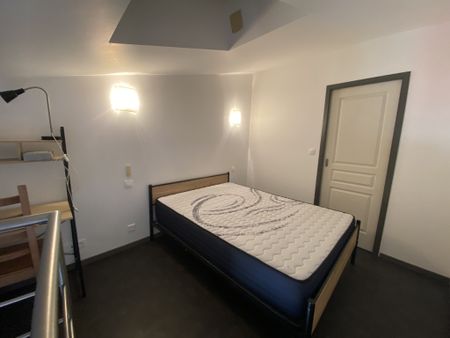 Location Maison 1 pièce 24m² CASTELNAUDARY 11400 - Photo 2