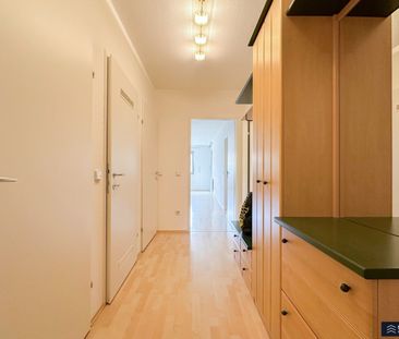 OBERLAA - CHARMANTE 3-ZIMMER-WOHNUNG MIT LOGGIA IN TRAUMHAFTER GRÜN... - Photo 3