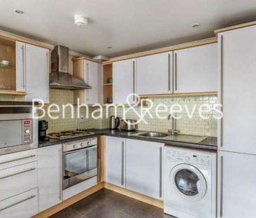 Earls Court Road, Kensington, SW5 - Photo 3