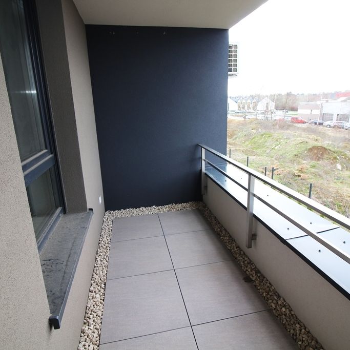 Dwupoziomowy, umeblowany apartament z tarasem - Photo 1