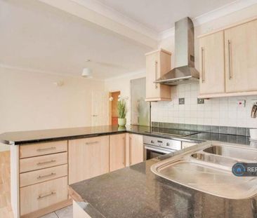 1 bedroom flat to rent - Photo 3