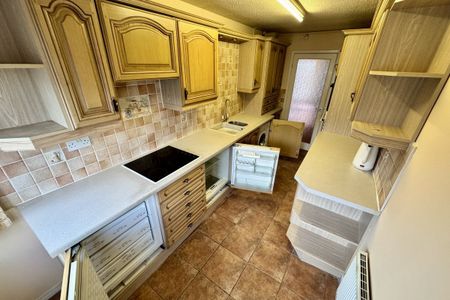 Shallcross Lane, DUDLEY - Photo 5