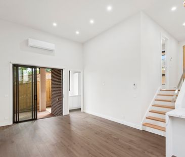 1/29 Lawanna Drive, Templestowe VIC 3106 - Townhouse For Rent | Domain - Photo 2