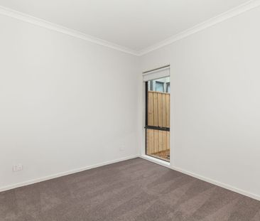 Welcome to a beautifully designed 4-bedroom, 2-bathroom home in the sought-after Riverhills Estate. - Photo 6