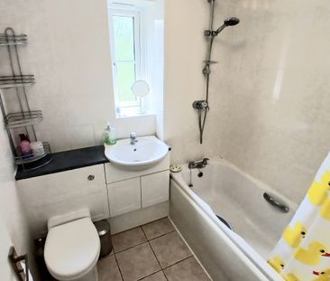 Carvers Croft, Woolmer Green, KNEBWORTH - Photo 1