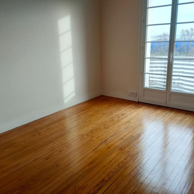Location Appartement 1 pièce 52m² LE HAVRE 76600 - Photo 1