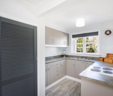 Friendly Feilding home for rent - Photo 3