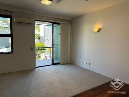 Pet-Friendly Apartment in The Cannery – Lifestyle Living in Teneriffe - Photo 3
