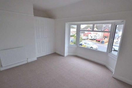 Boverton Drive, Brockworth, Gloucester, GL3 - Photo 5